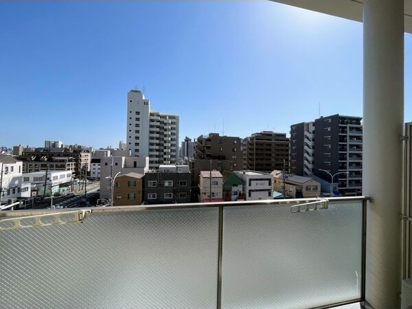 MuMoMi上沢のバルコニー