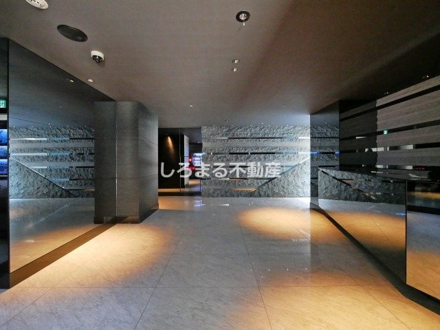 S-RESIDENCE難波Brillerのロビー