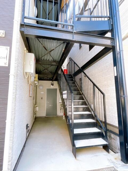 【エントランス】 | クオリア横浜大口