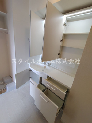 【洗面所】 | プラシード | 別部屋写真です。