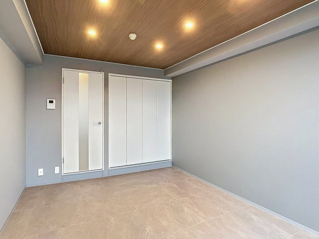 コンフォート藤江の洋室