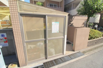 【その他共用部分】 | ロイヤルエスタ服部