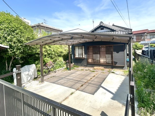【中古戸建】高崎市三ツ寺町のその他|■外観｜外壁のアクセントカラーがシックな外観です。シンプルなデザインでありながらも「個性」を損なわず、お客様一人ひとりの暮らし方にフィットします。