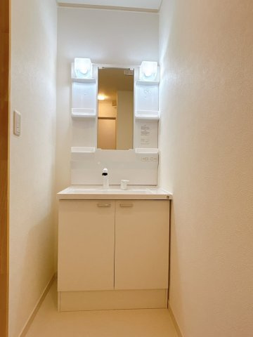【独立洗面台】の画像