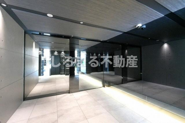 S-RESIDENCE堺筋本町Deuxのロビー