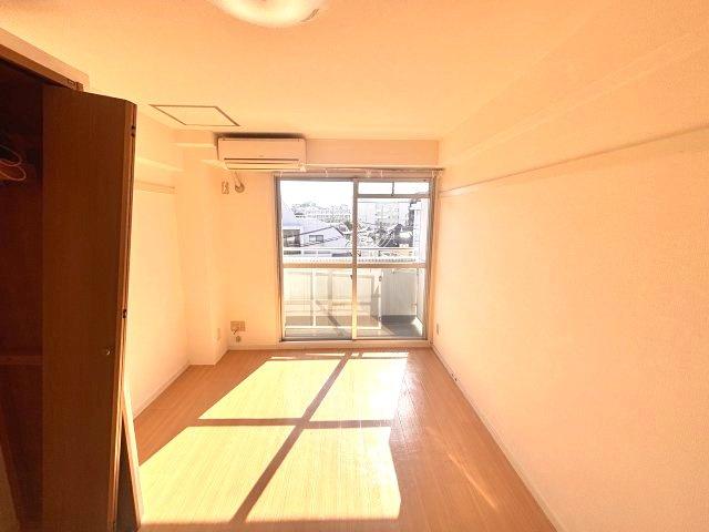 リモージュ岡本の居間・リビング