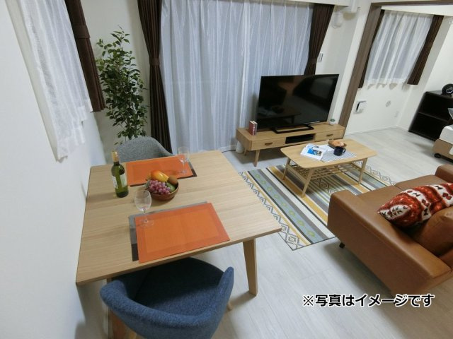 オープンブルーム渋谷本町の内装|内装は落ち着いています