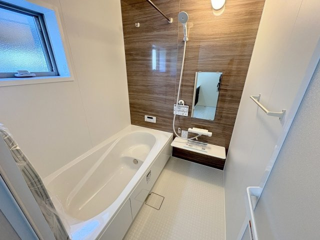 八潮市八潮7丁目　新築戸建　全5棟　4号棟の浴室|同施工会社の参考写真になります。