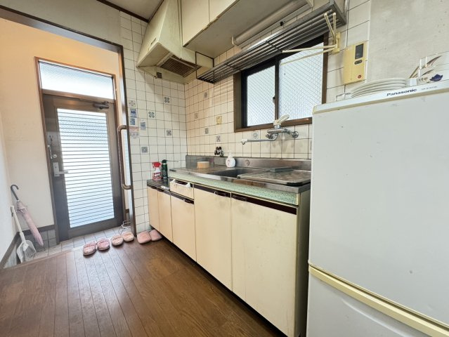 下河原通2丁目戸建のキッチン|キッチンでお料理をお楽しみください
