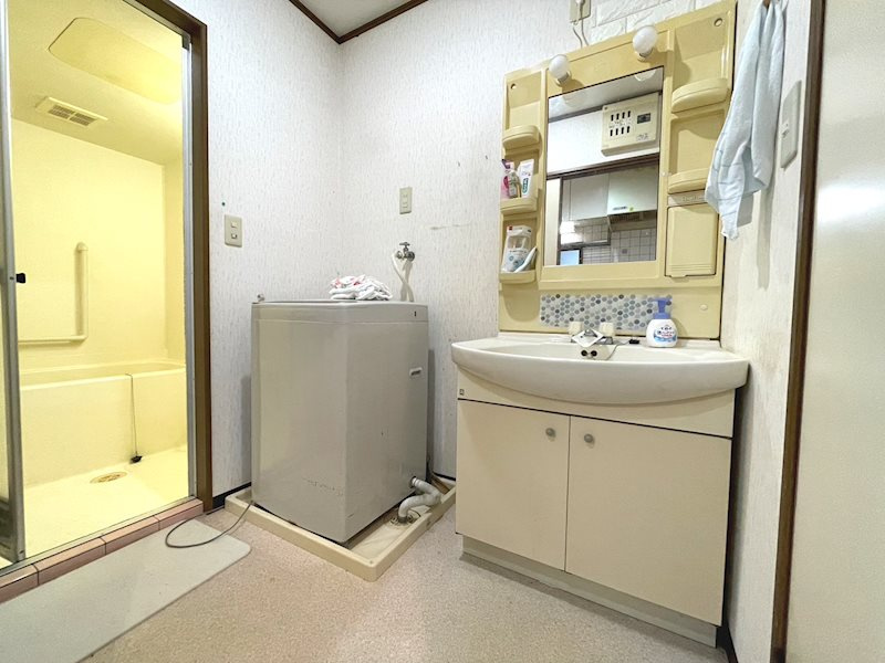 下河原通2丁目戸建の独立洗面台|独立洗面化粧台付き
