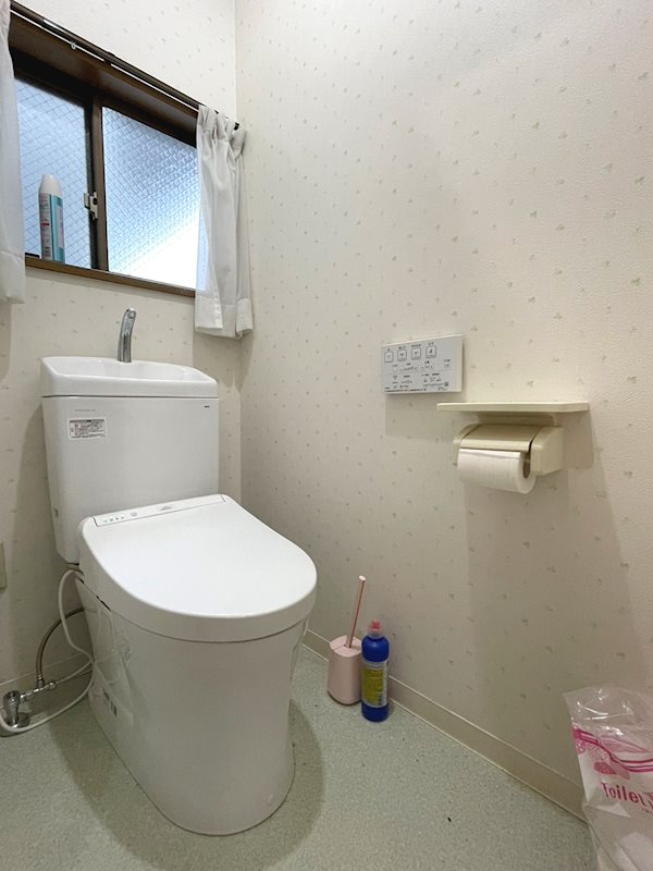 下河原通2丁目戸建のトイレ|清潔感のあるトイレです