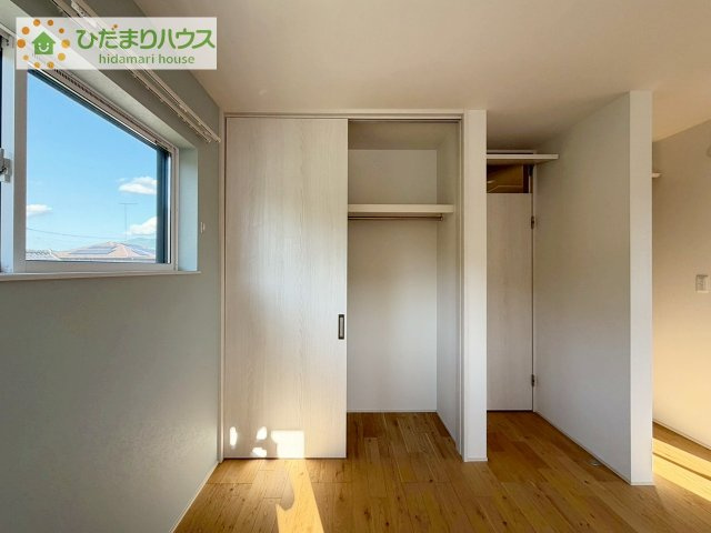 【収納】 | 桜川市真壁町下谷貝　中古戸建 | お洋服の多い女性に人気！収納力の高いクローゼット付き☆彡