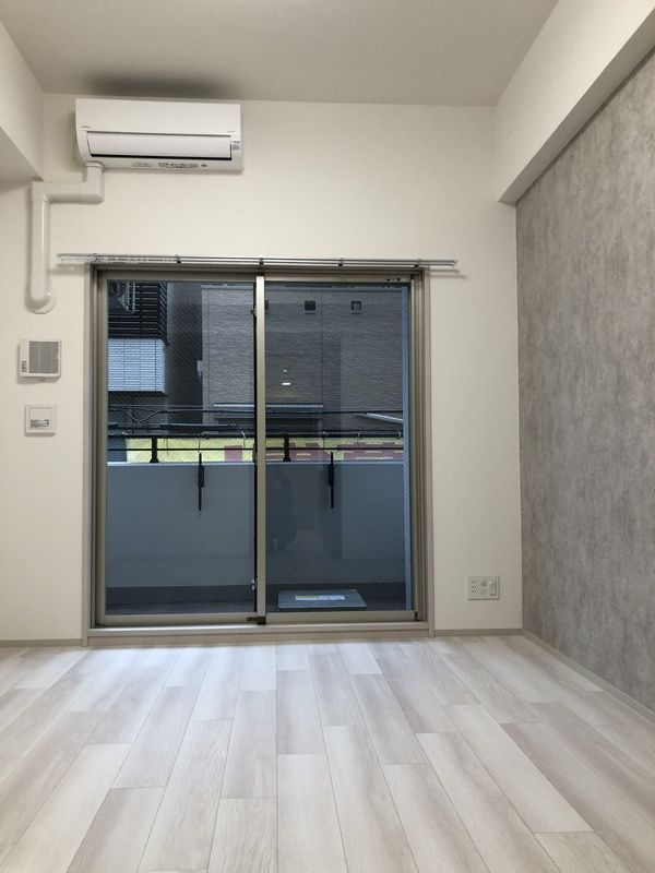 大阪市西区九条２丁目の賃貸マンションの居間・リビング