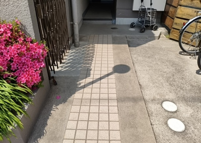 【駐車場】 | ジョイフルハイツⅡ南林間 | 駐車場と明記されていても、最小スペースでつくられた駐車場だと大型車は駐車できなかったり、出入りしにくくなったりする可能性があります。お車のサイズと購入したい物件の駐車場のサイズを現地で確認しましょう。