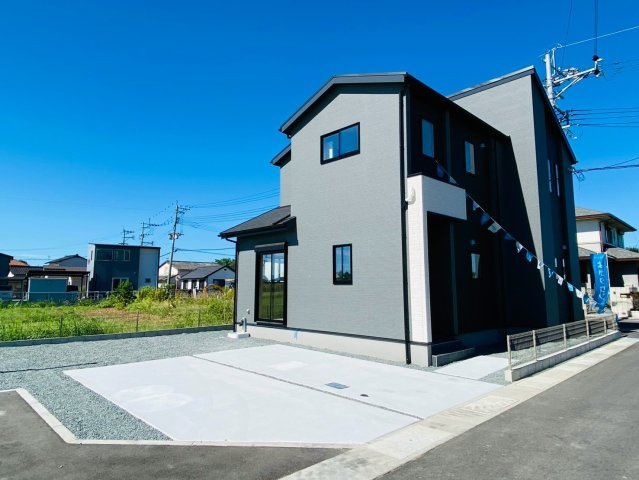 よかタウン／西区中島町5期／１１号棟の前面道路含む現地写真
