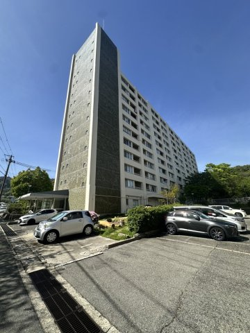 住吉台東住宅3号棟の外観パース