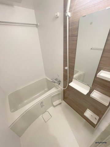 セレニテ九条リアン　仲介手数料無料の浴室
