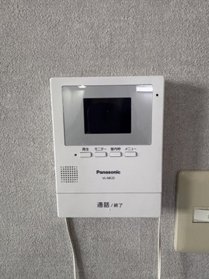 【セキュリティ】 | アップルコート | 安心なモニター付きインターホンです。