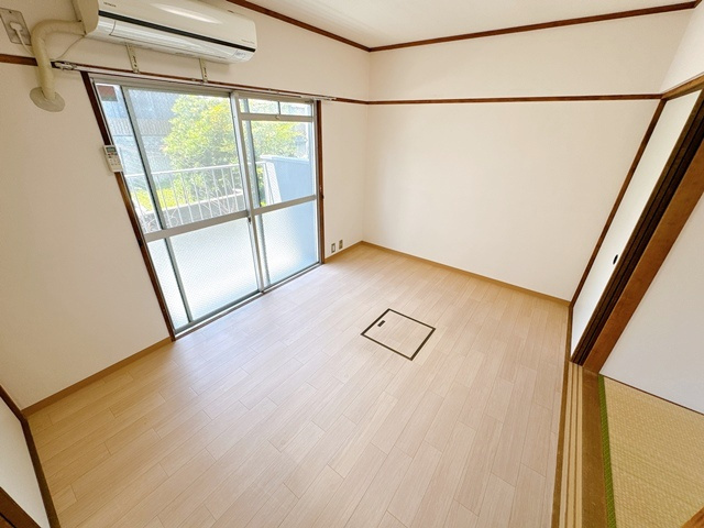 【洋室】 | 三島ハイツ