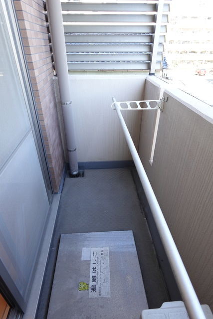 ニューシティアパートメンツ円上町のバルコニー|前回募集時の写真です