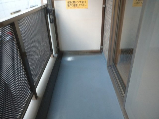 【バルコニー】