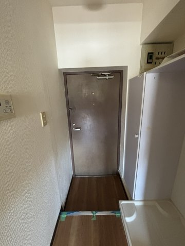 日興パレス新小岩の玄関