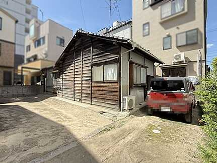西区中広町１丁目の外観