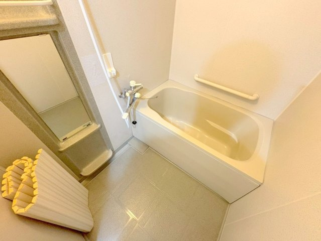 ハビタットセレッソⅢの浴室|ゆったり過ごせるお風呂です