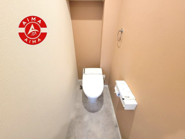 福岡市西区今津第1-1棟（25号地）のトイレ|温水洗浄便座を完備しております。2ヶ所にトイレがあるのは朝の慌ただしい時間も安心です。