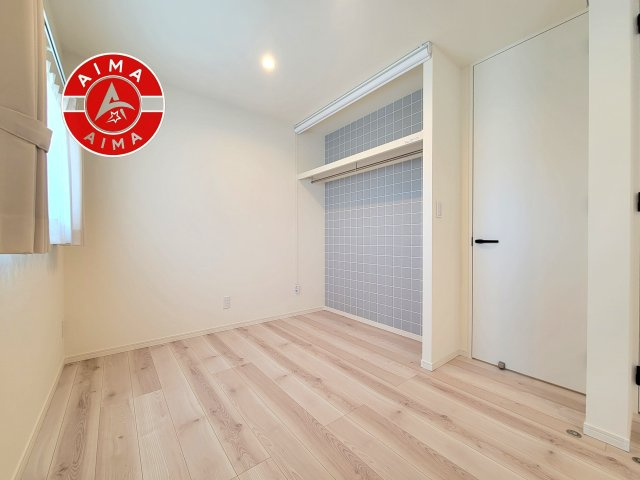 福岡市西区今津第1-1棟（25号地）の子供部屋|穏やかな光が差し込む室内には、穏やかな時間が流れます。