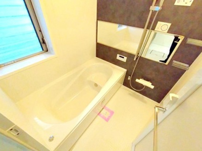 【浴室】 | 大和市中央林間西3丁目 中古戸建 全1棟