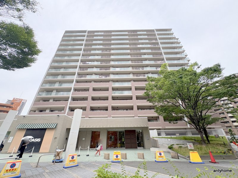 エルセレーノ上本町レジデンス　仲介手数料無料の外観