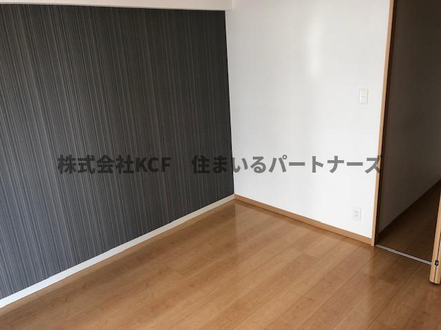 メゾンクラウン大手山の寝室