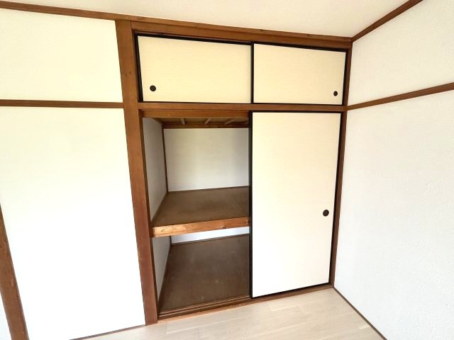 山中田貸家の収納