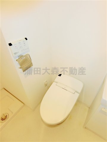 アルテシモレガのトイレ|温水洗浄便座付きのタンクレス