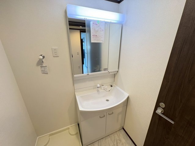 CentralVillaKの独立洗面台