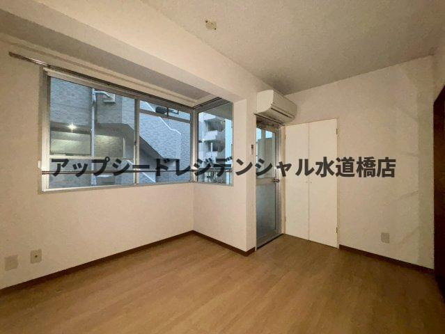 グリーンハイツ本郷の居間・リビング|※別室参考写真です。全居室フローリング