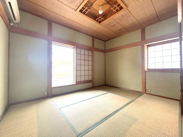 上田町戸建ての和室