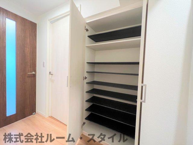鶴見ダイカンプラザの収納|2023年撮影