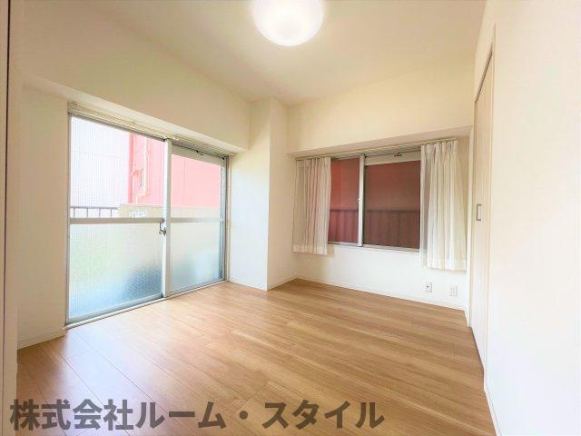 鶴見ダイカンプラザの洋室|2023年撮影