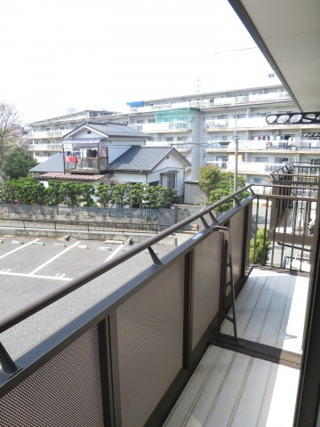 【バルコニー】