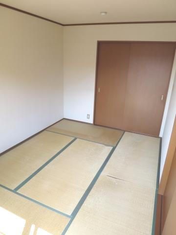 【寝室】