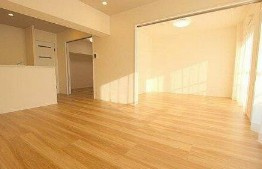 【居間・リビング】 | オーク荻窪マンション | 14.3帖のきれいなLDK。