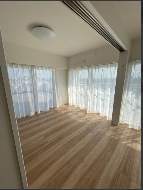 ★仲介手数料無料★井草マリヤマンション（9階・角住戸　陽当たり・眺望・通風良好）の洋室