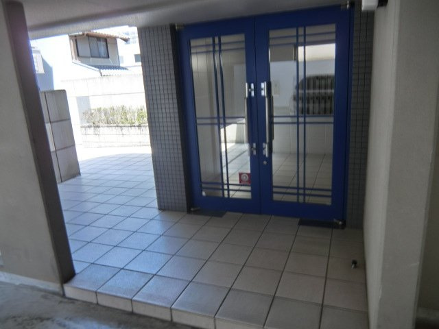 YOUSCOURTのエントランス