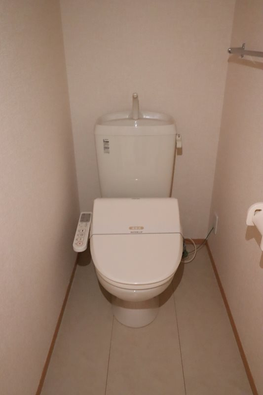 GENOVIA原木中山のトイレ