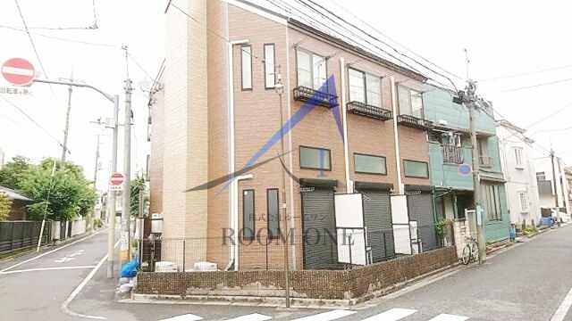 アバンサール
