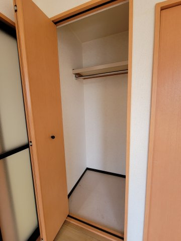 ゴールドハイツD棟の収納