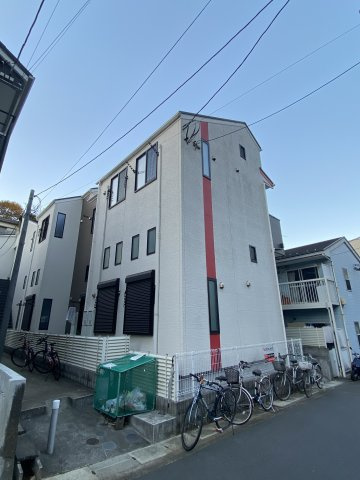 川崎市多摩区三田２丁目のアパート