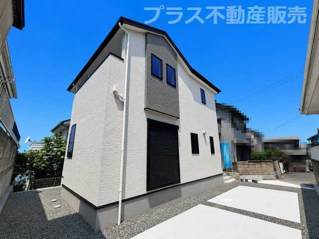 【外観】 | 福岡市東区香住ケ丘5丁目3期　1号棟（全1棟）【仲介手数料無料・0円】 | 現地写真。プラス不動産販売なら、現場の全ての棟をまとめてご見学頂けます。